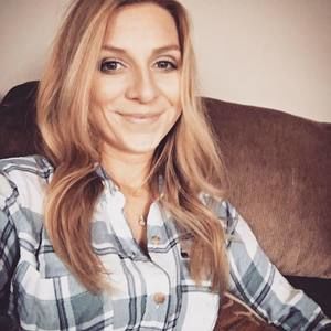 Meet your Posher, Kayla